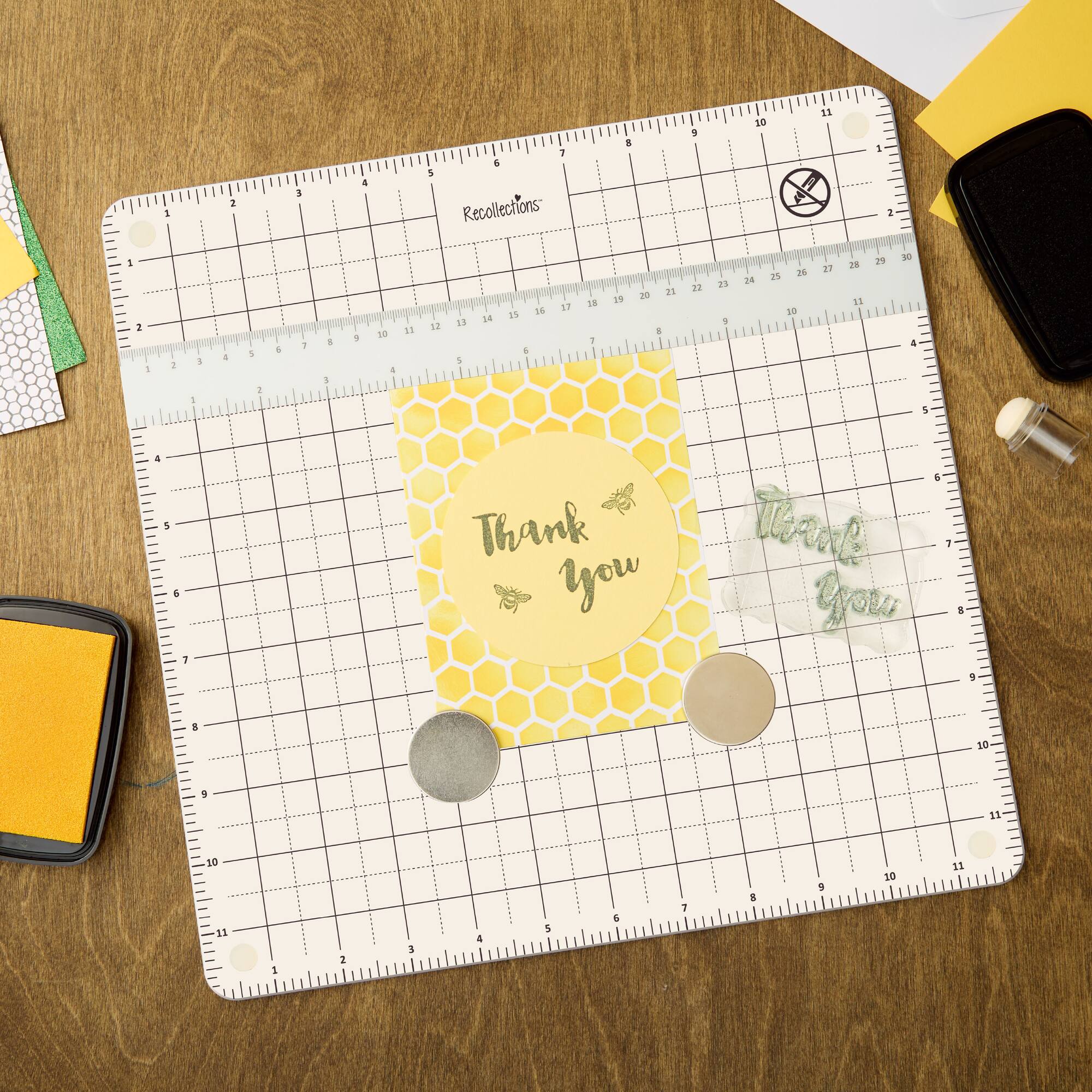 Double-Sided Magnetic Platform by Recollections™